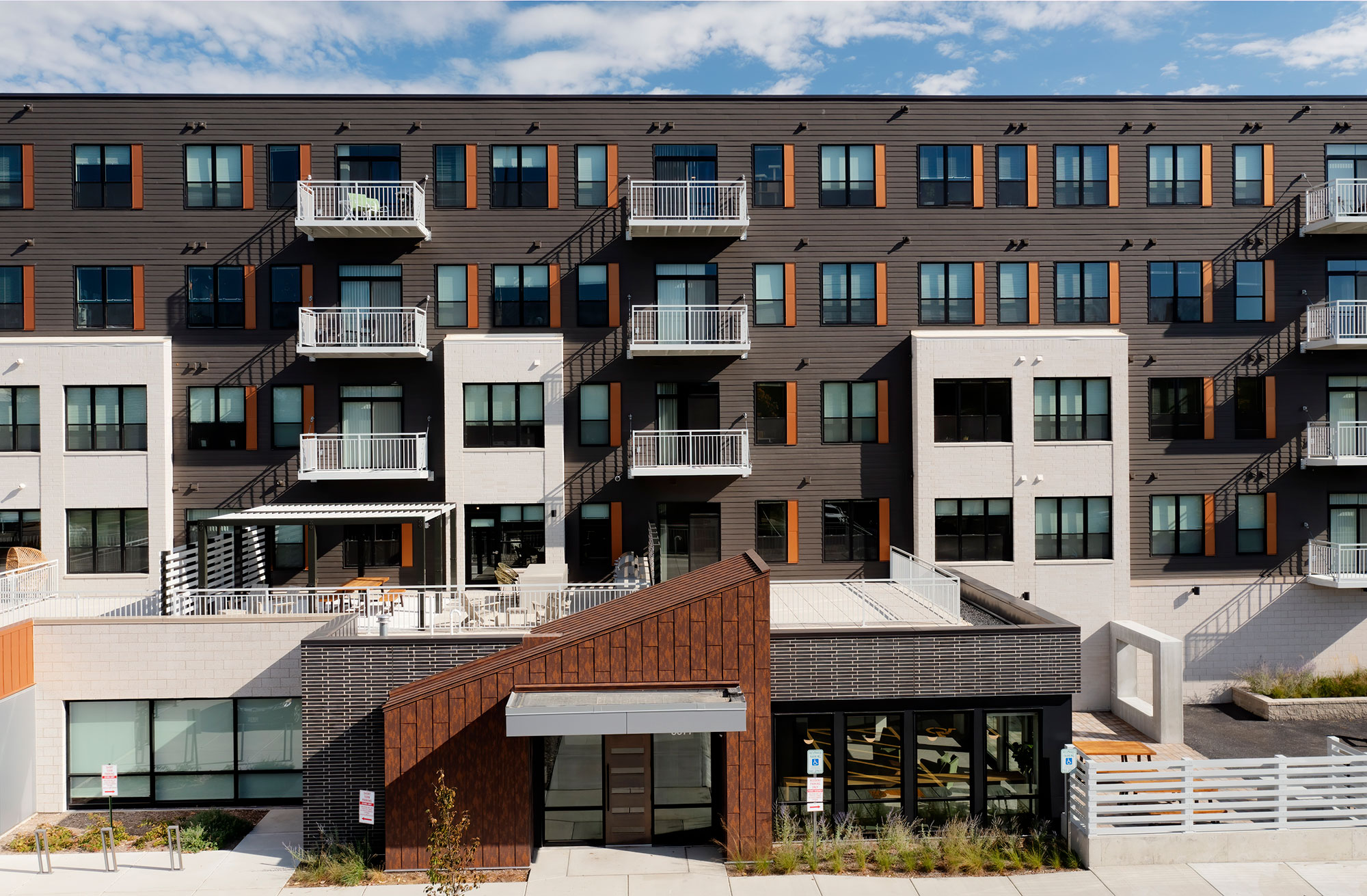 Urbana | Mixed-Use Architecture | Exterior Detail | JLA Architects